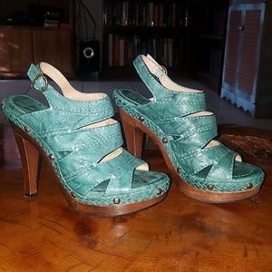 Frye Dara Campus Stitch leather platform heels